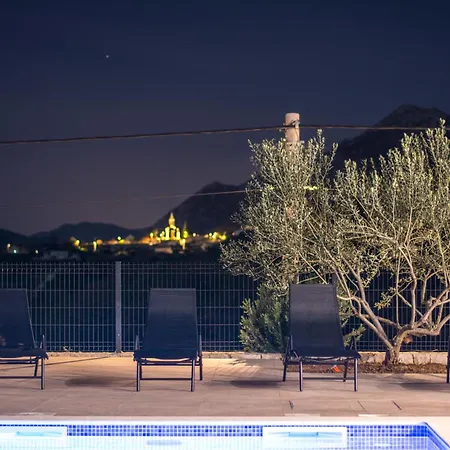Ivka New House Pool And Beautiful View