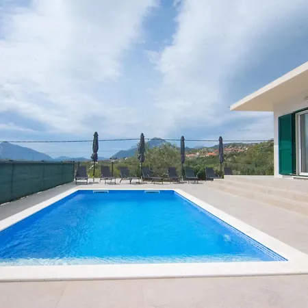 Ivka New House Pool And Beautiful View *